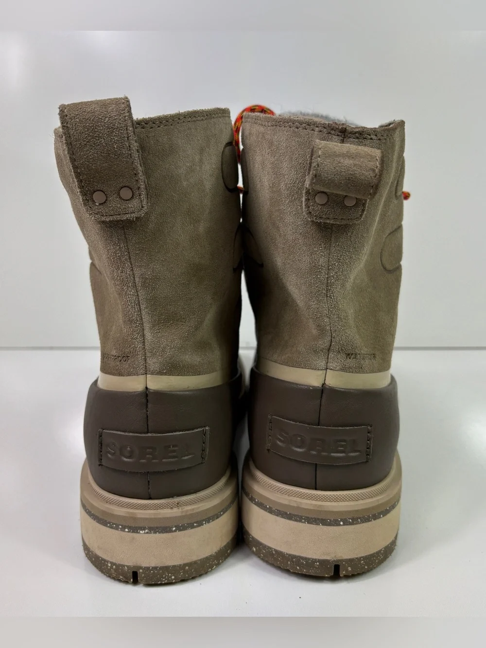 Sorel Women’s Lennox Lace Up Hiking Outdoor Waterproof Boots Size 10.5 Suede
